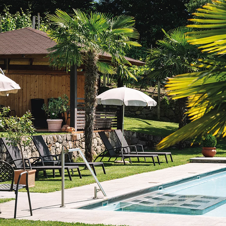 Gartenanlage & Pool