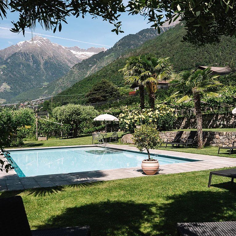 Gartenanlage & Pool